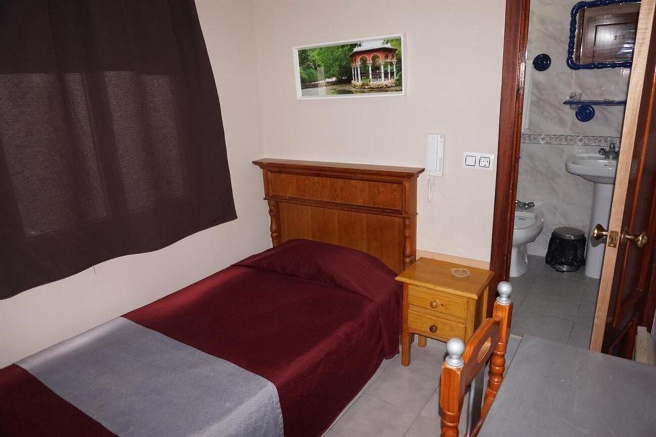 Hostal Alamare Sewilla Zewnętrze zdjęcie
