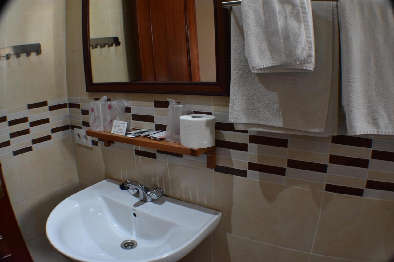 Hostal Alamare Sewilla Zewnętrze zdjęcie