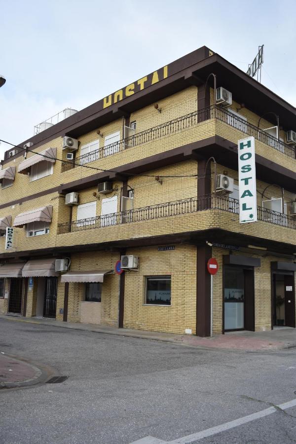 Hostal Alamare Sewilla Zewnętrze zdjęcie