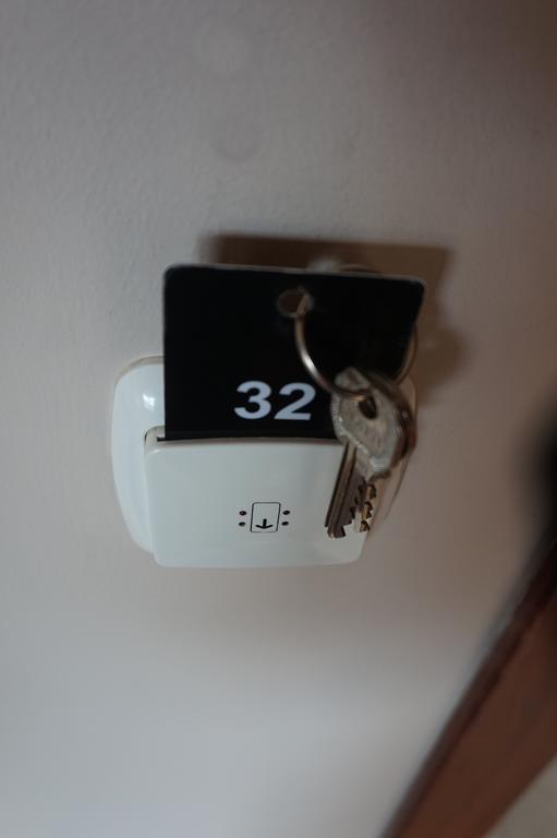 Hostal Alamare Sewilla Zewnętrze zdjęcie